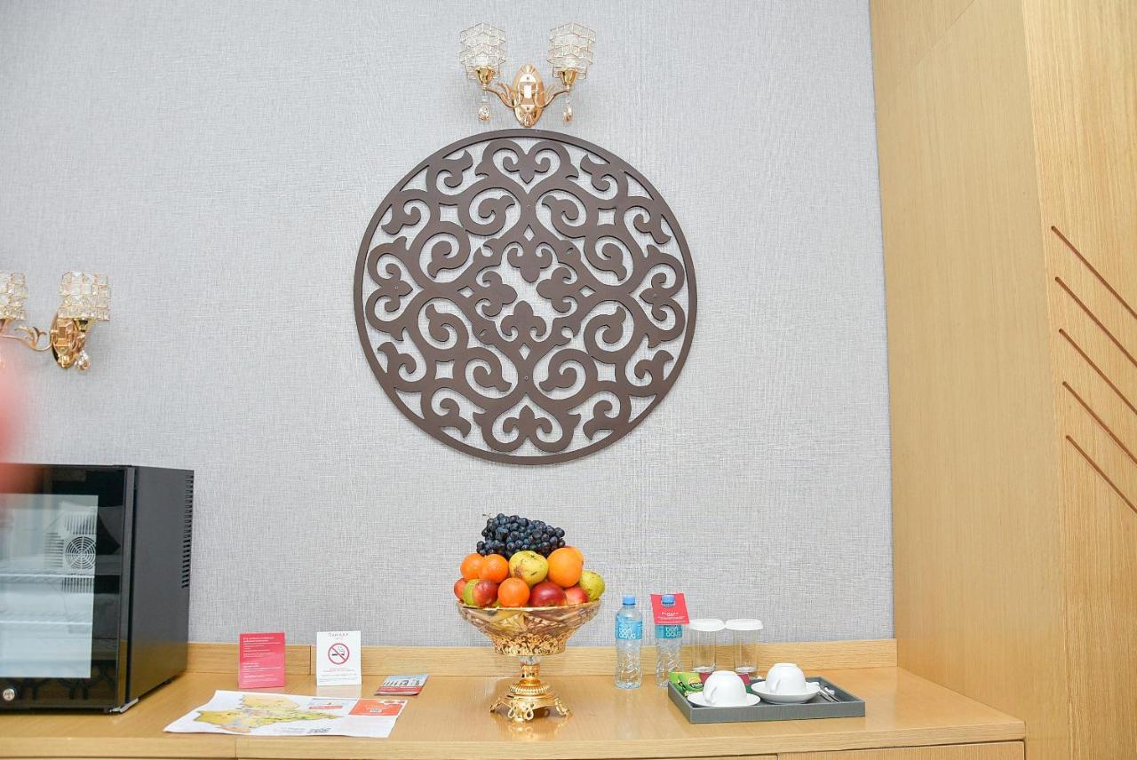 Ramada By Wyndham Turkistan Hotell Eksteriør bilde
